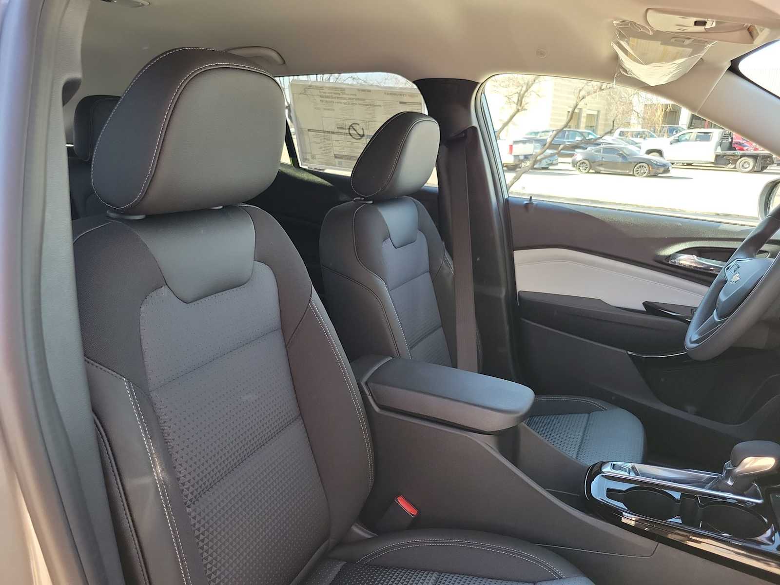 Thumbnail: 2026 Chevrolet Trax - 10