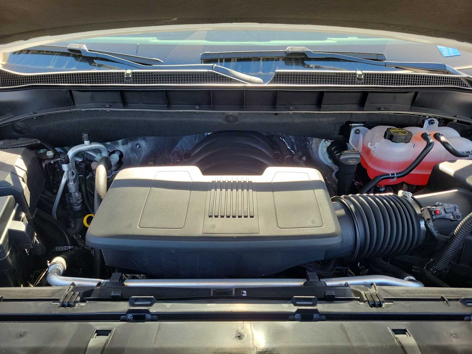 Thumbnail: 2026 Chevrolet Tahoe - 9