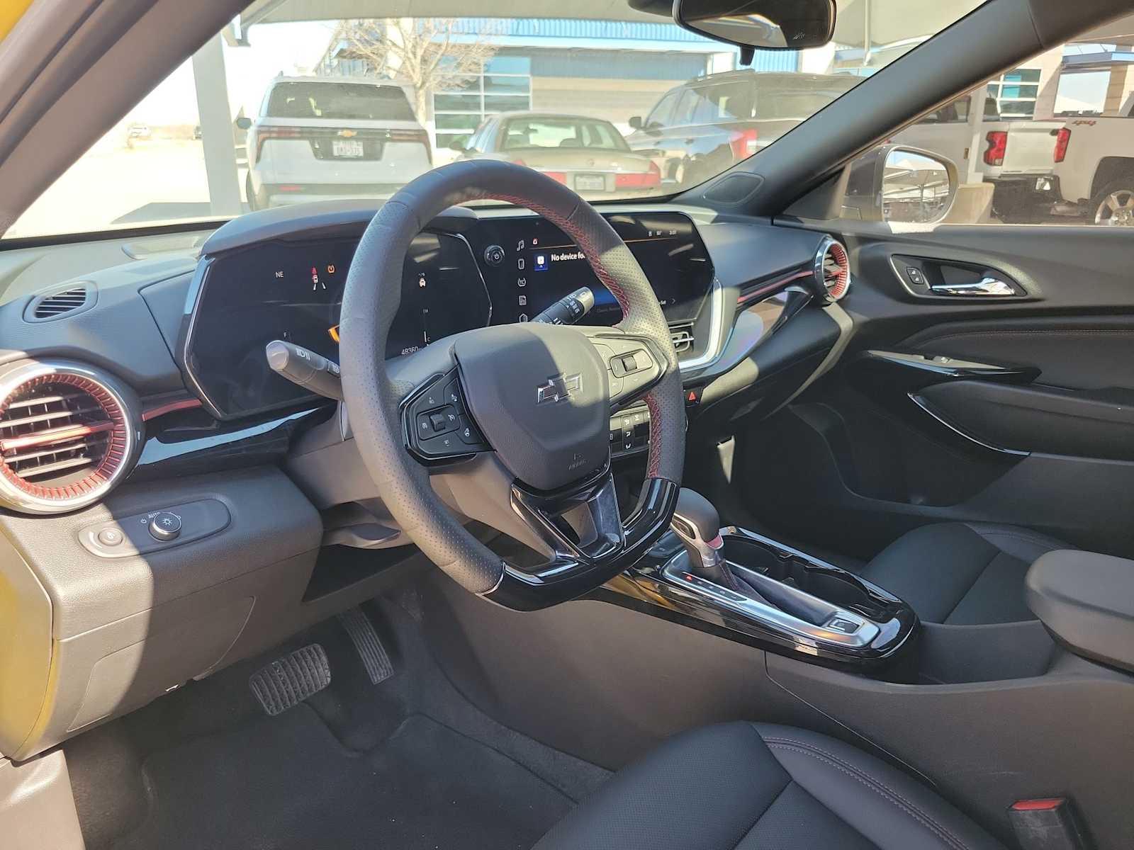 Thumbnail: 2025 Chevrolet Trax - 2