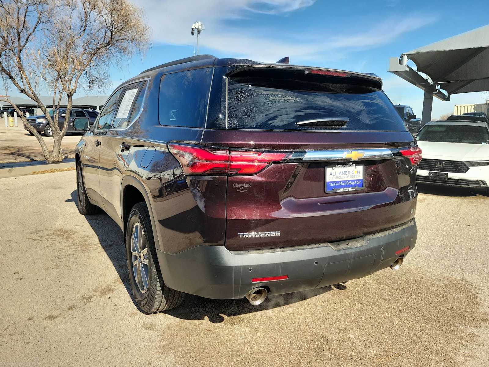 Thumbnail: 2023 Chevrolet Traverse - 4