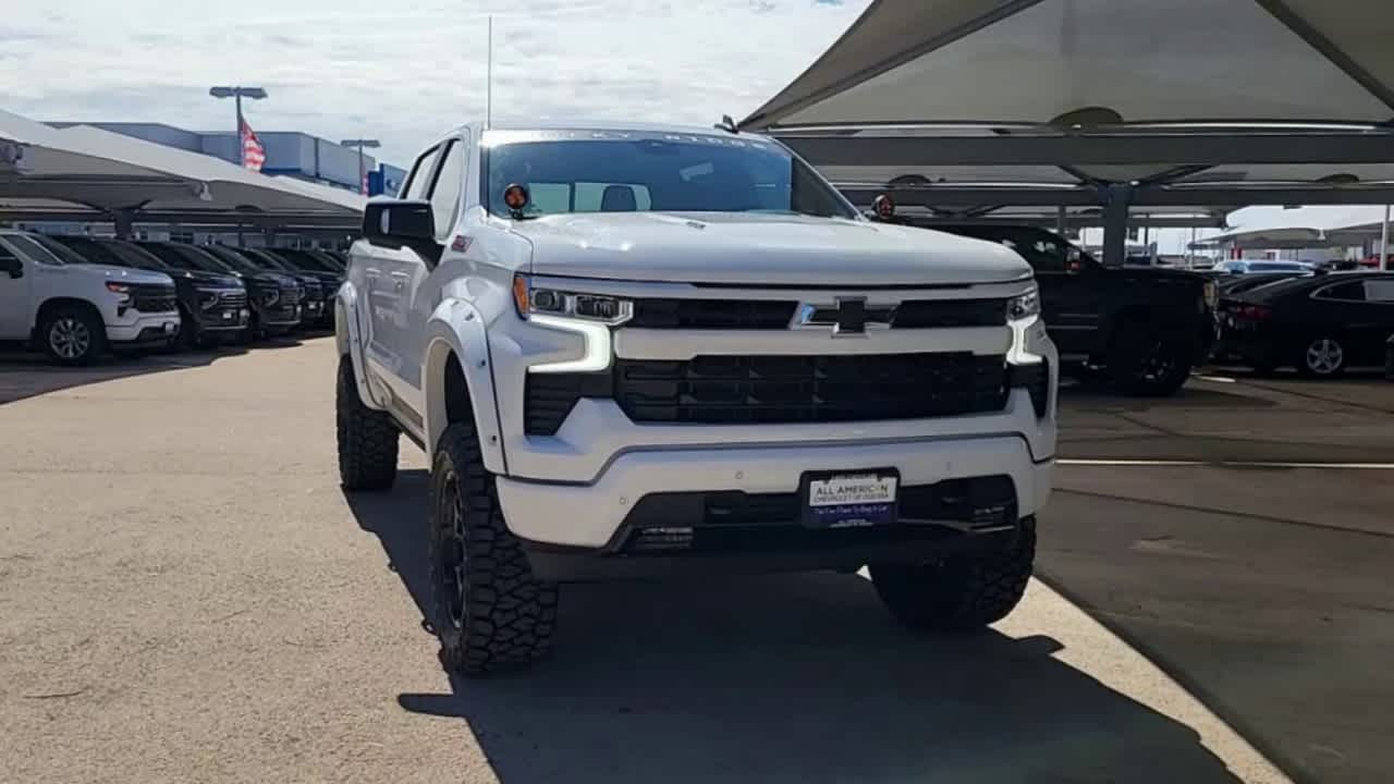 Thumbnail: 2025 Chevrolet Silverado 1500 - 4