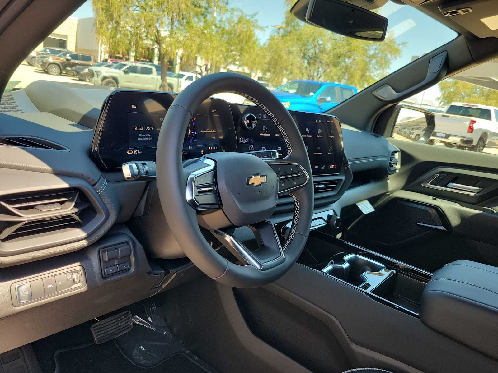 Thumbnail: 2026 Chevrolet Silverado EV - 2