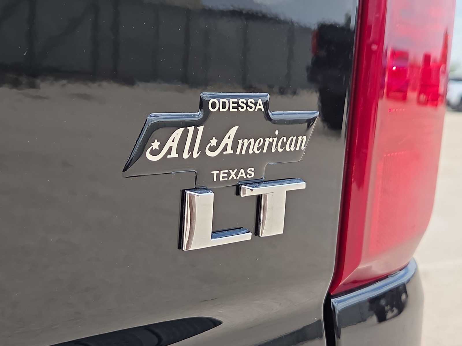 Thumbnail: 2026 Chevrolet Silverado 1500 - 11