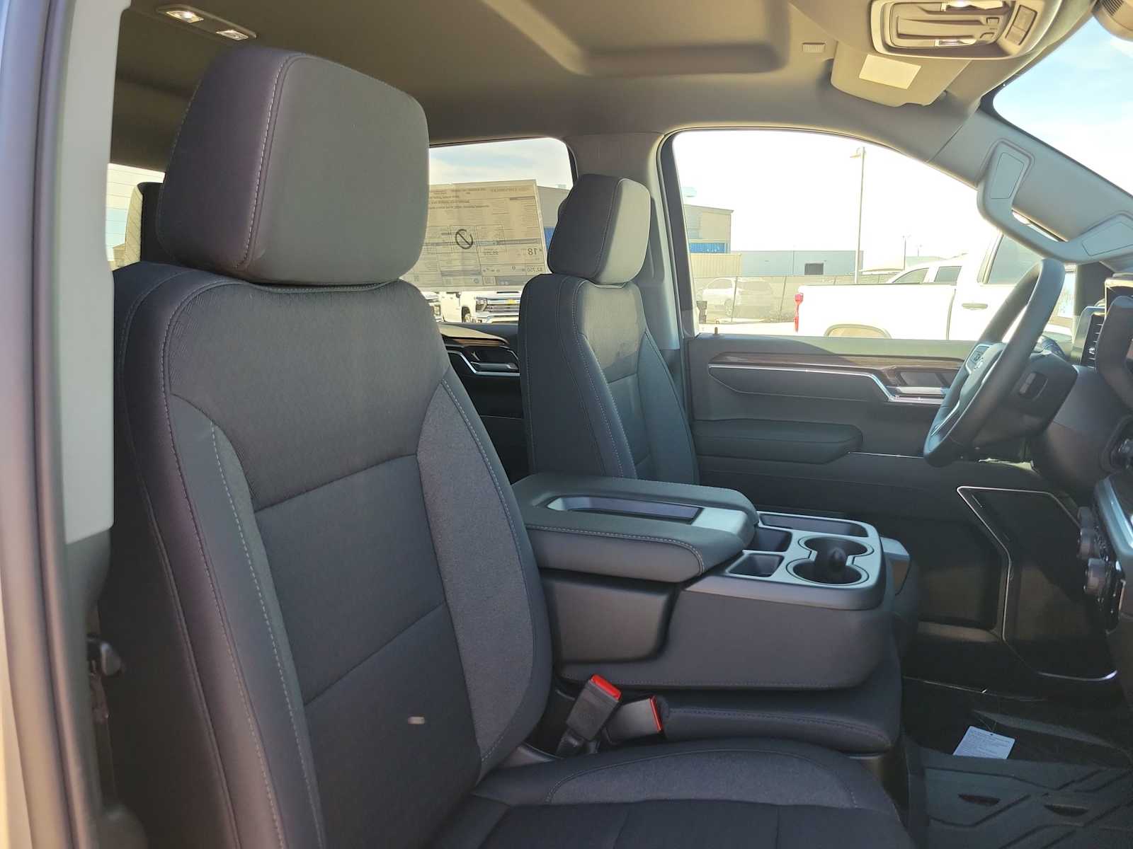 Thumbnail: 2026 Chevrolet Silverado 1500 - 10