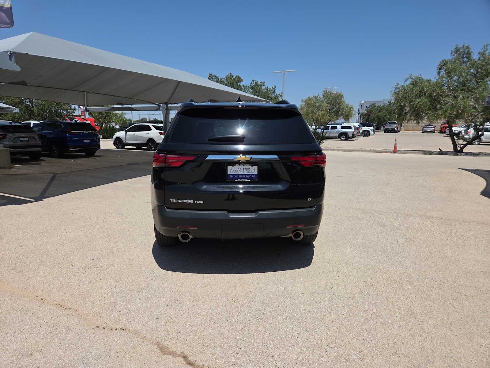 Thumbnail: 2023 Chevrolet Traverse - 7