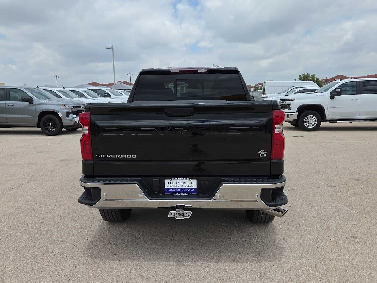 Thumbnail: 2026 Chevrolet Silverado 1500 - 7