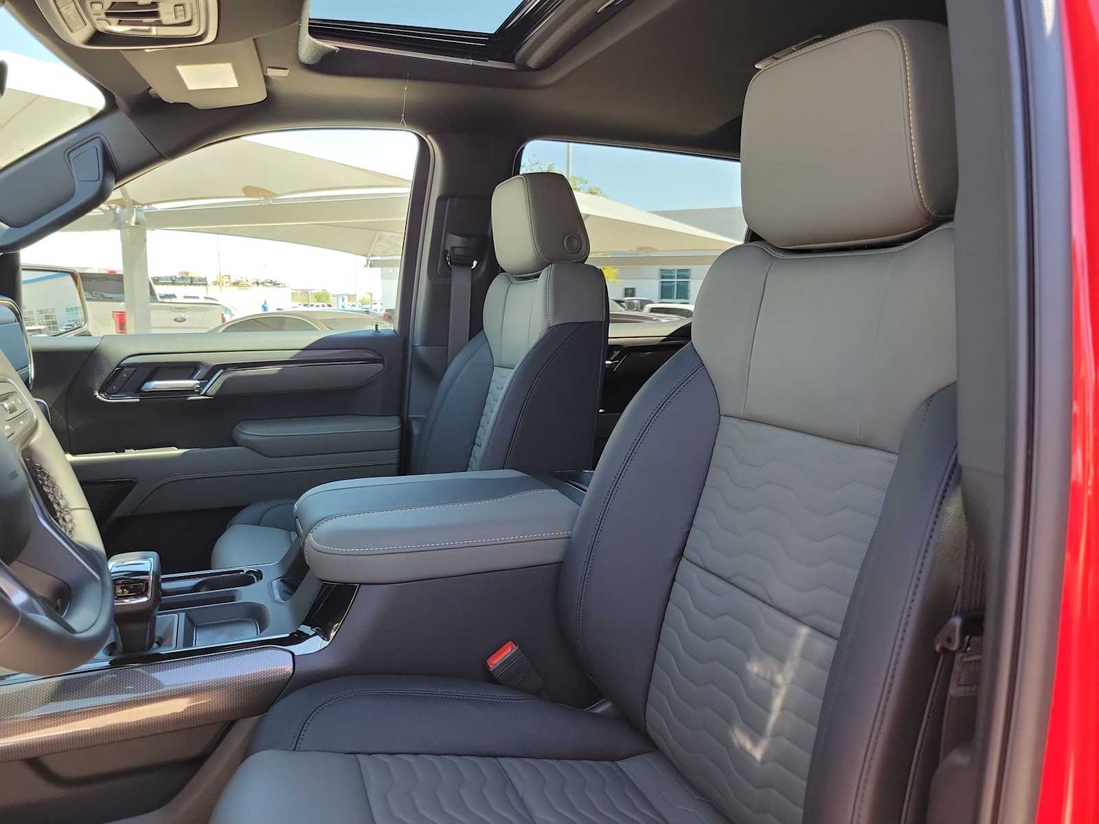 Thumbnail: 2026 Chevrolet Silverado 1500 - 11