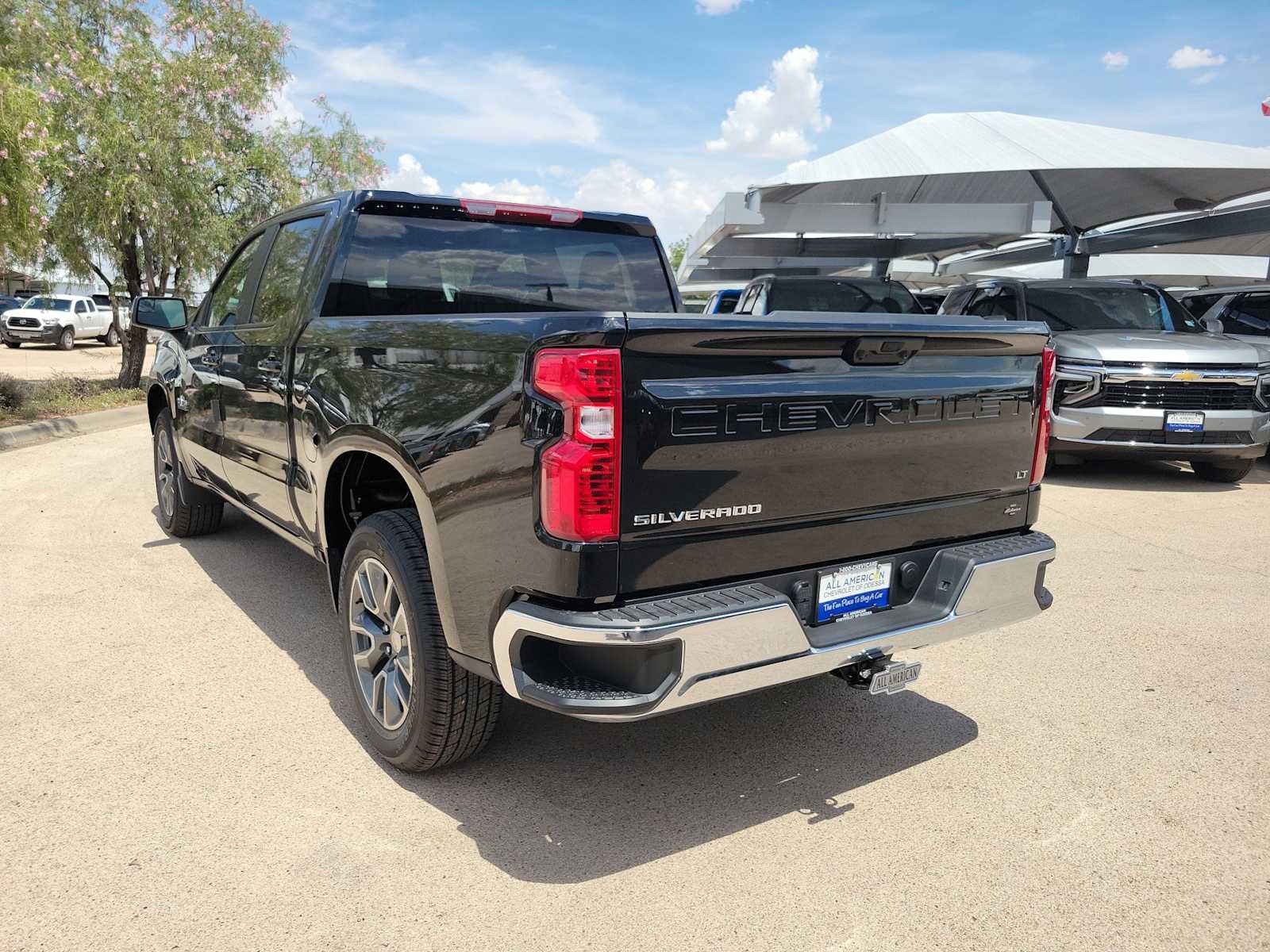 Thumbnail: 2026 Chevrolet Silverado 1500 - 4