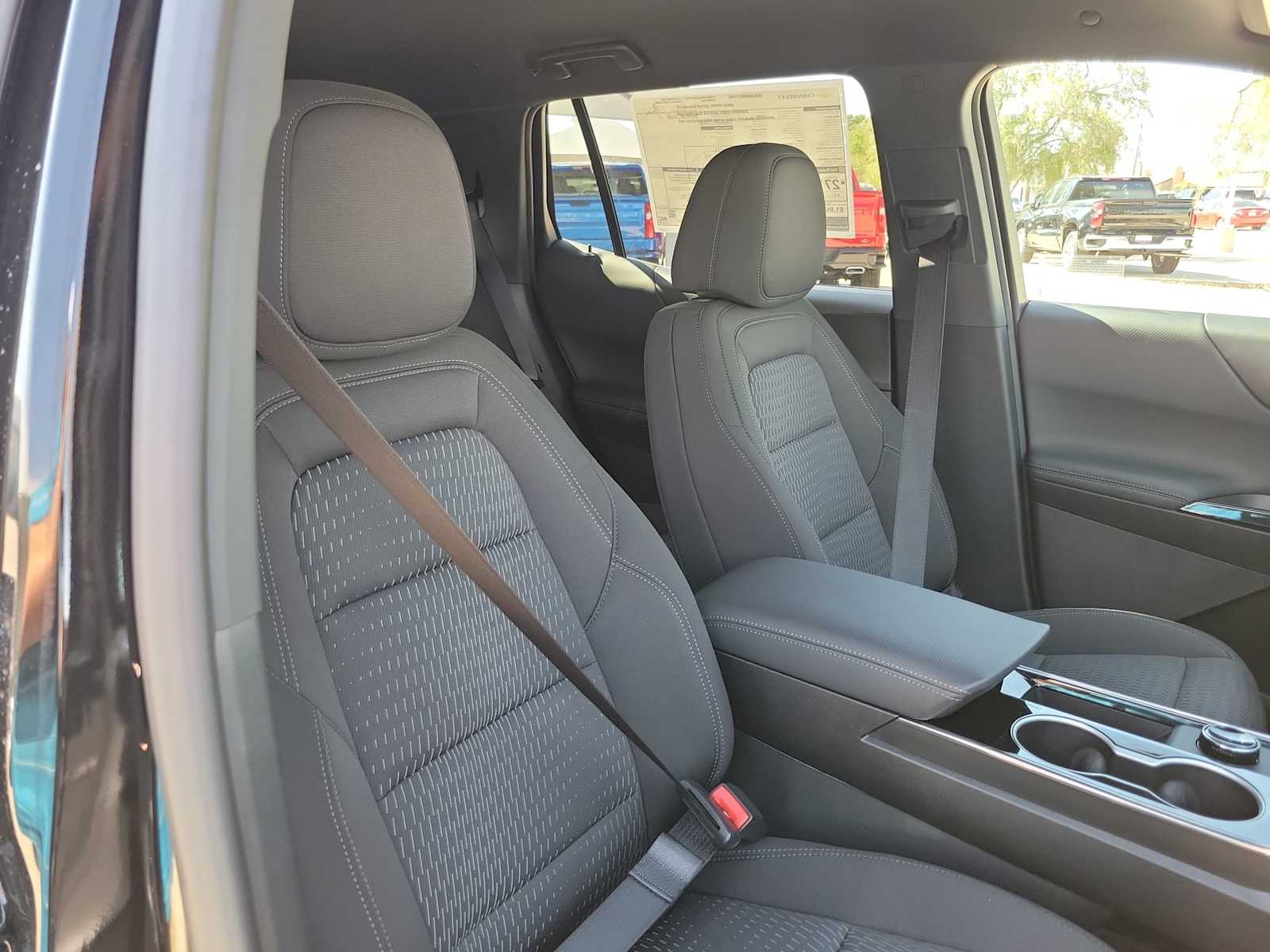 Thumbnail: 2026 Chevrolet Equinox - 14