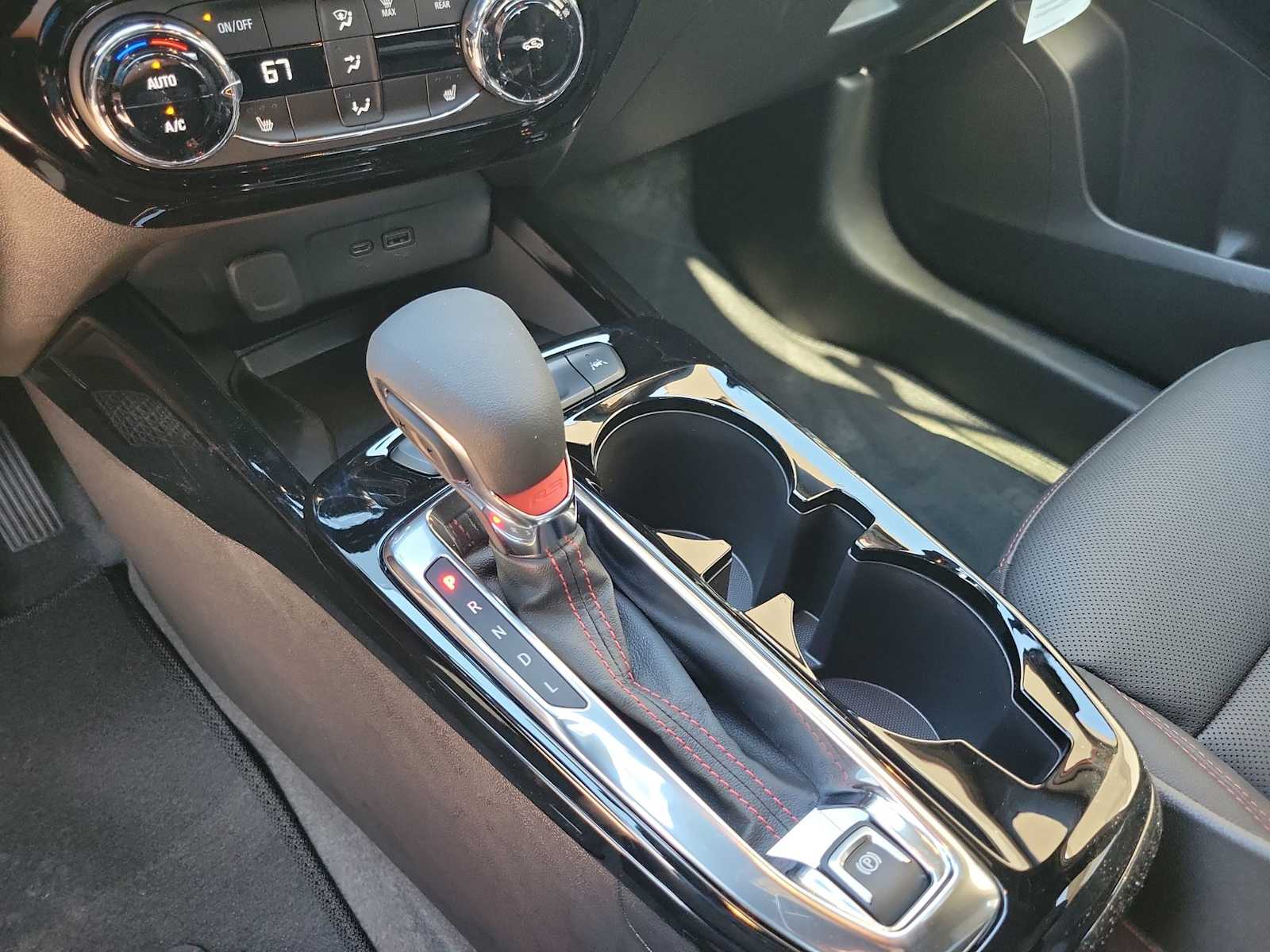 Thumbnail: 2026 Chevrolet Trax - 17