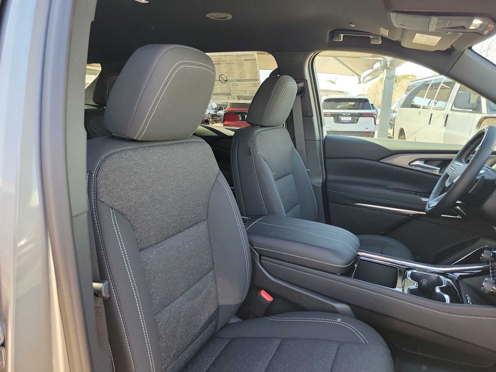 Thumbnail: 2026 Chevrolet Traverse - 14