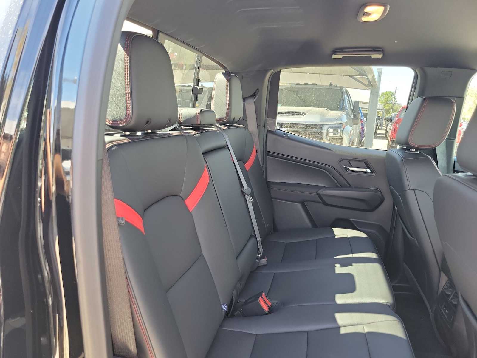 Thumbnail: 2026 Chevrolet Colorado - 13