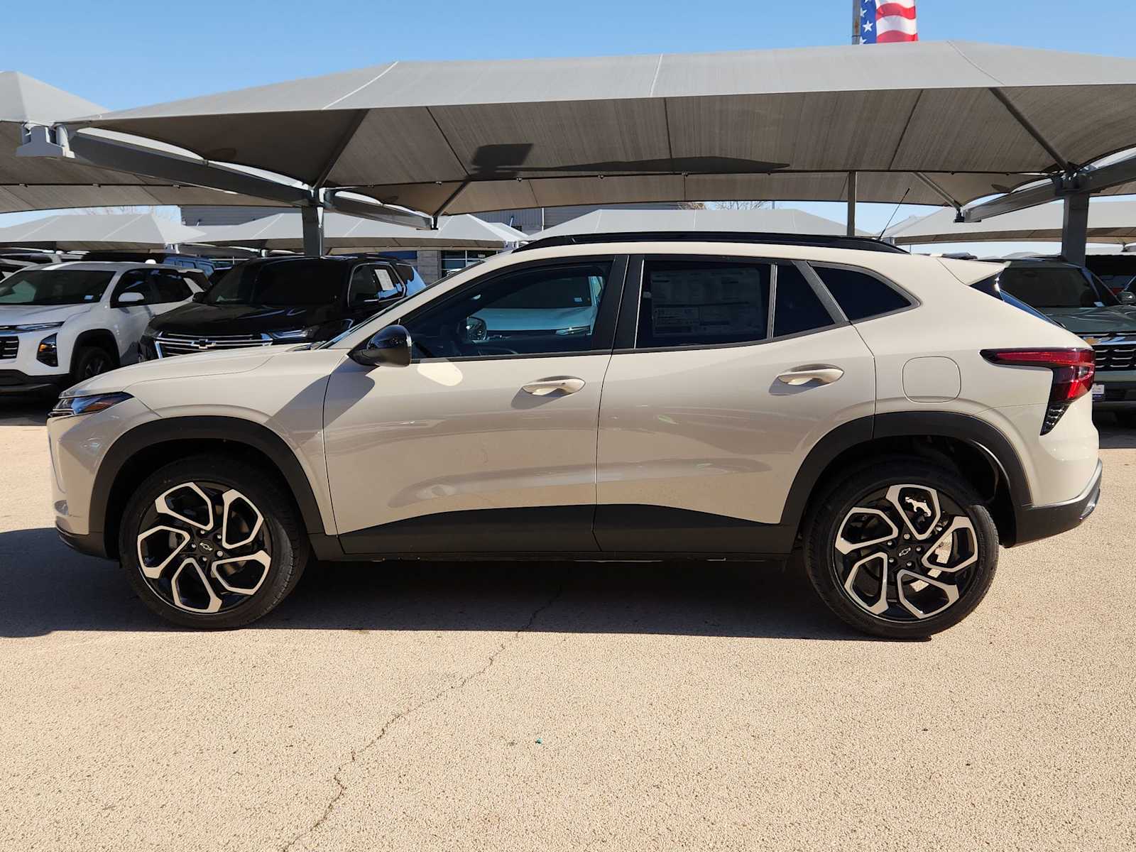 Thumbnail: 2026 Chevrolet Trax - 3