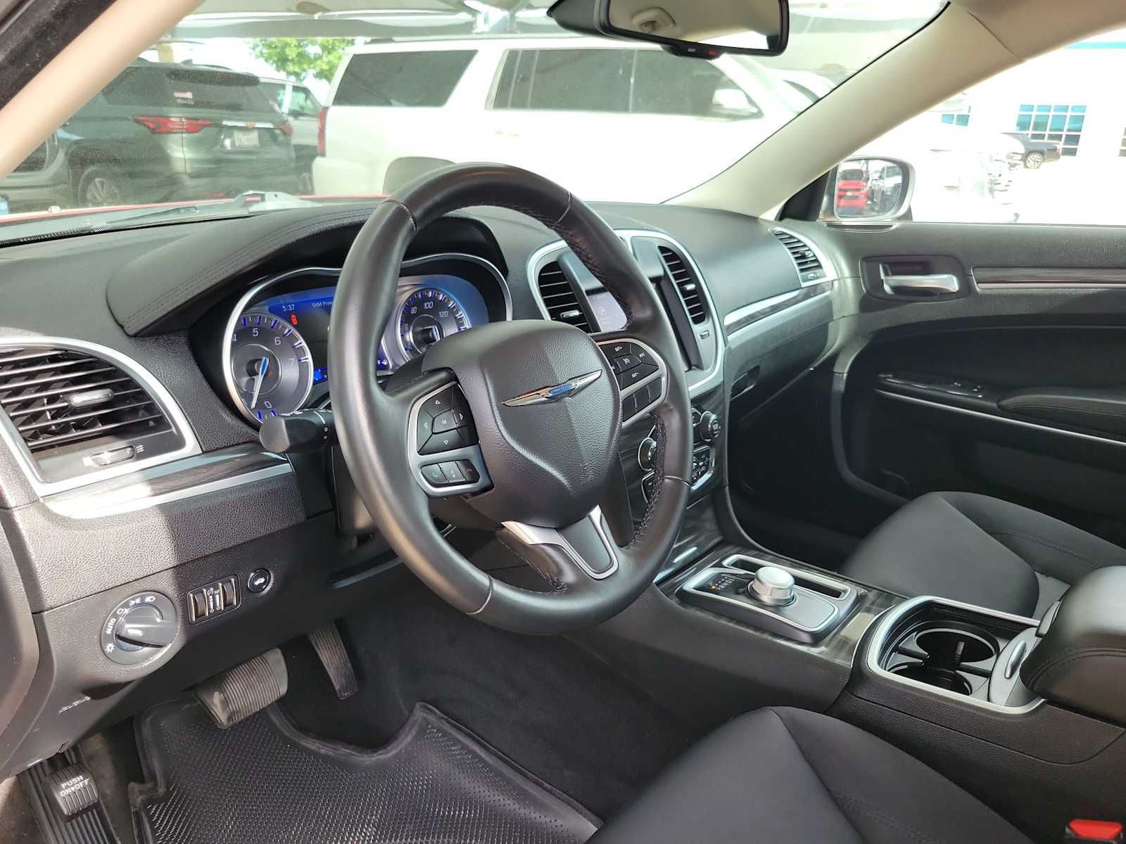 Thumbnail: 2021 Chrysler 300 - 10