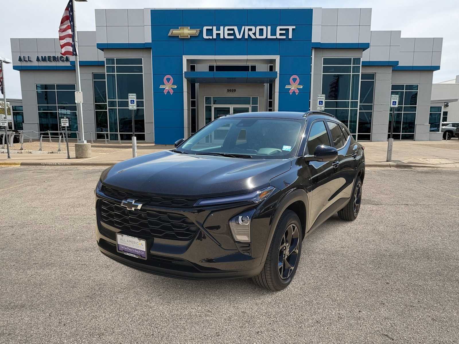 Thumbnail: 2026 Chevrolet Trax - 1