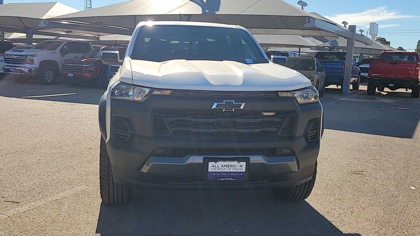 Thumbnail: 2026 Chevrolet Colorado - 4