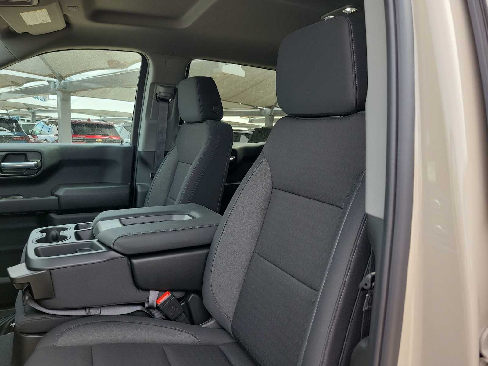 Thumbnail: 2026 Chevrolet Silverado 1500 - 7