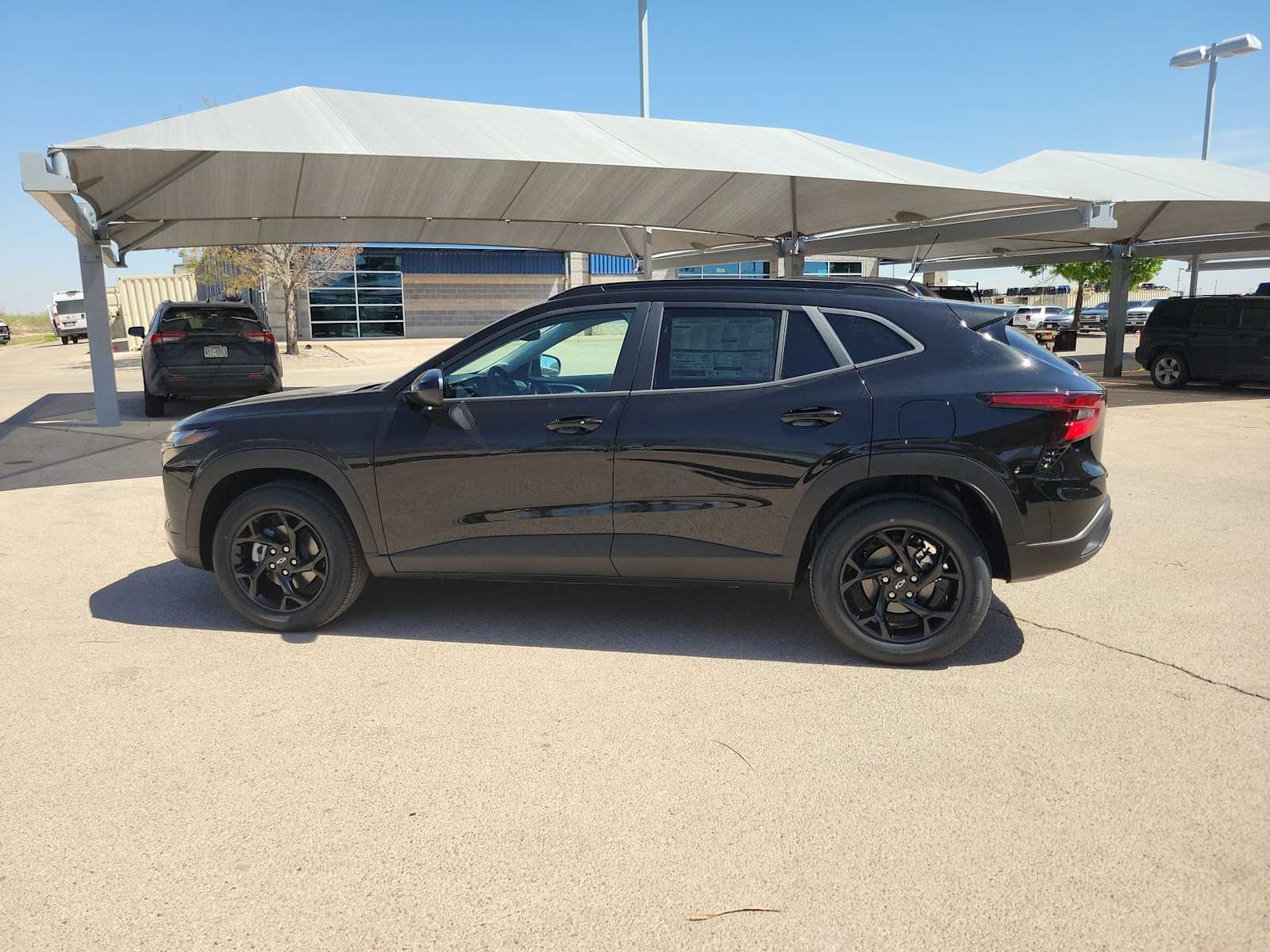 Thumbnail: 2026 Chevrolet Trax - 5