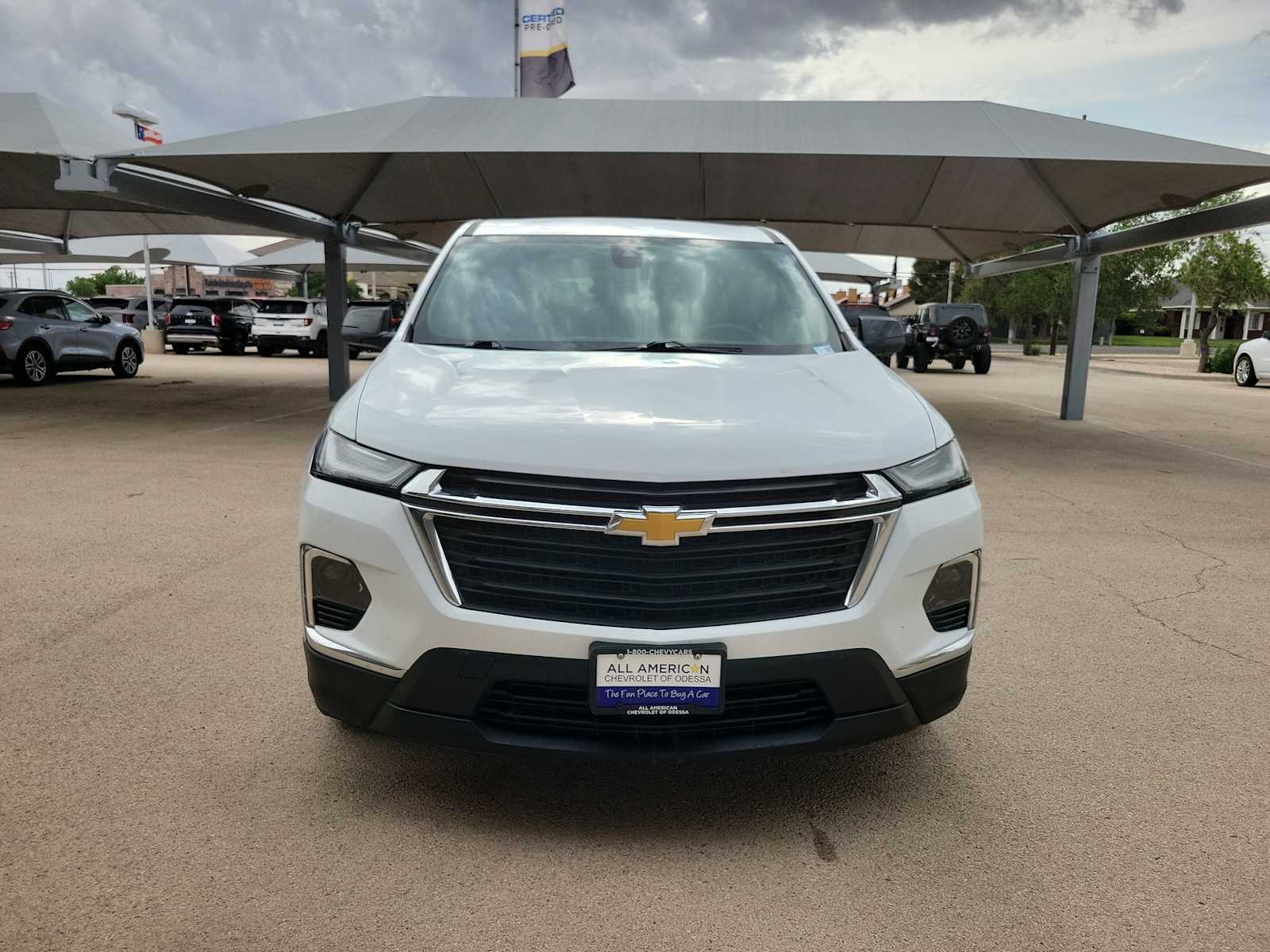 Thumbnail: 2022 Chevrolet Traverse - 3