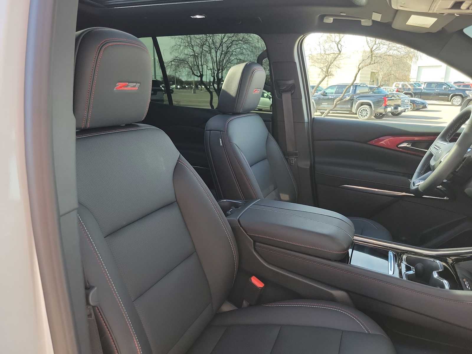 Thumbnail: 2026 Chevrolet Traverse - 10