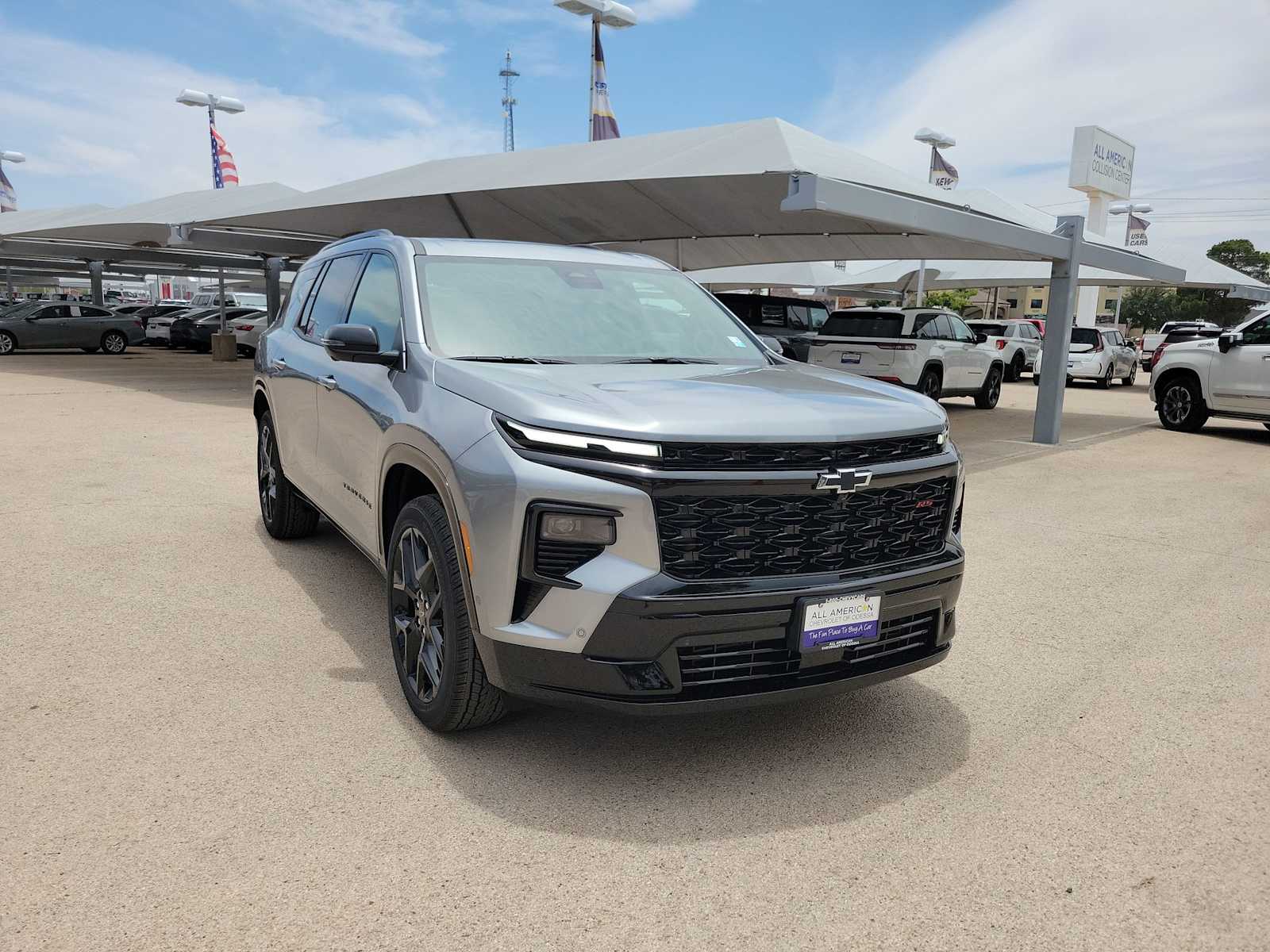 Thumbnail: 2026 Chevrolet Traverse - 2