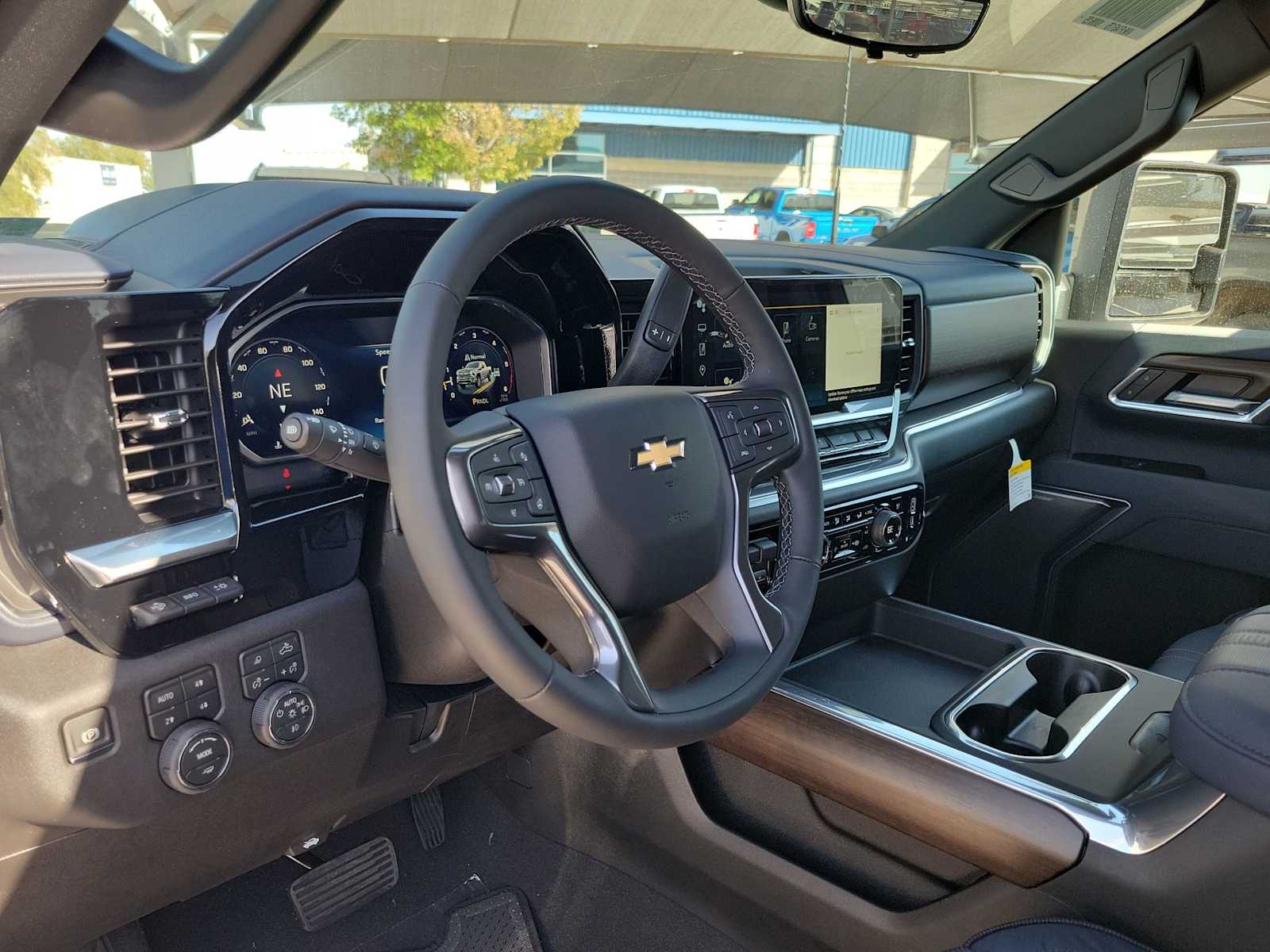 Thumbnail: 2026 Chevrolet Silverado 2500 - 2