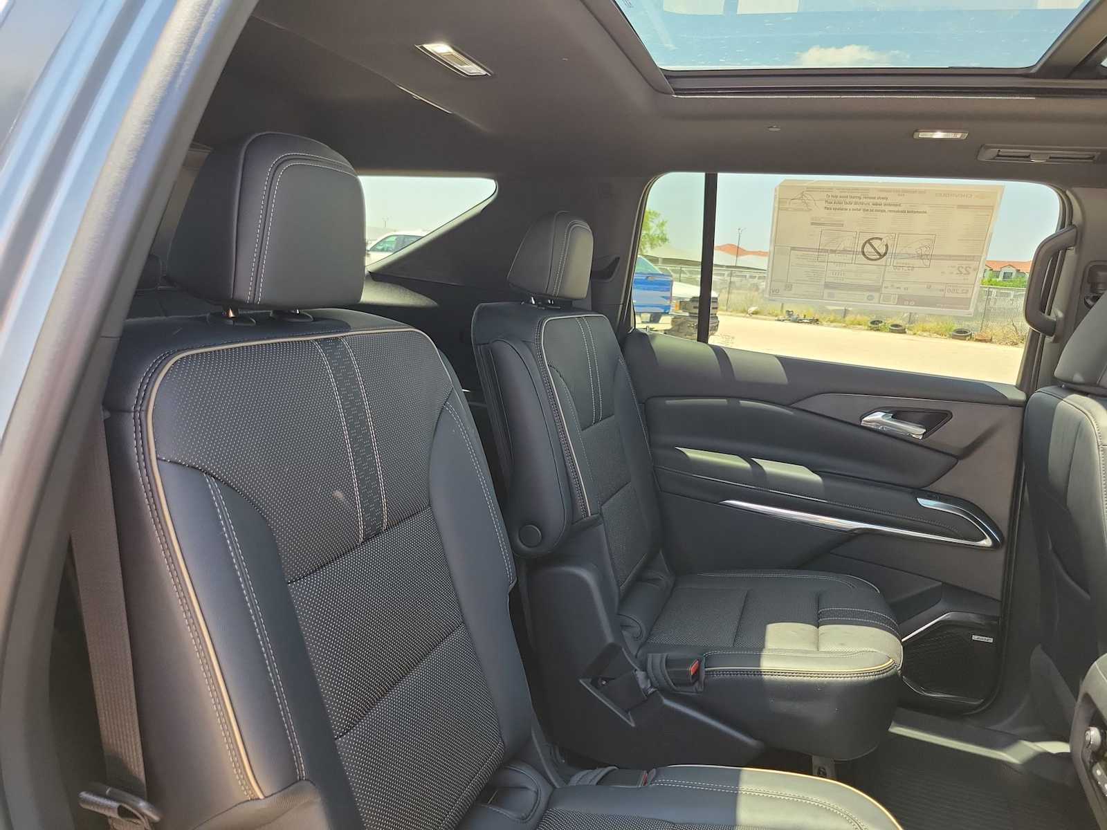 Thumbnail: 2026 Chevrolet Traverse - 17