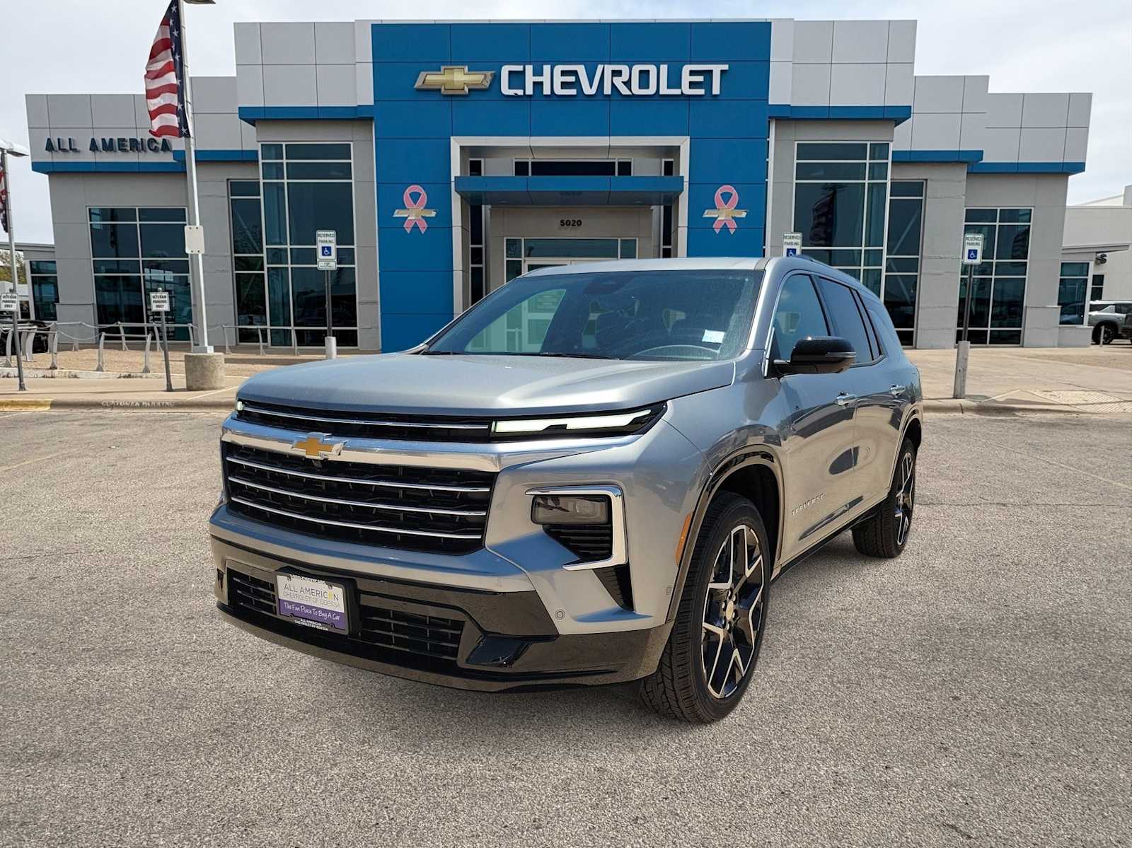 Thumbnail: 2026 Chevrolet Traverse - 1