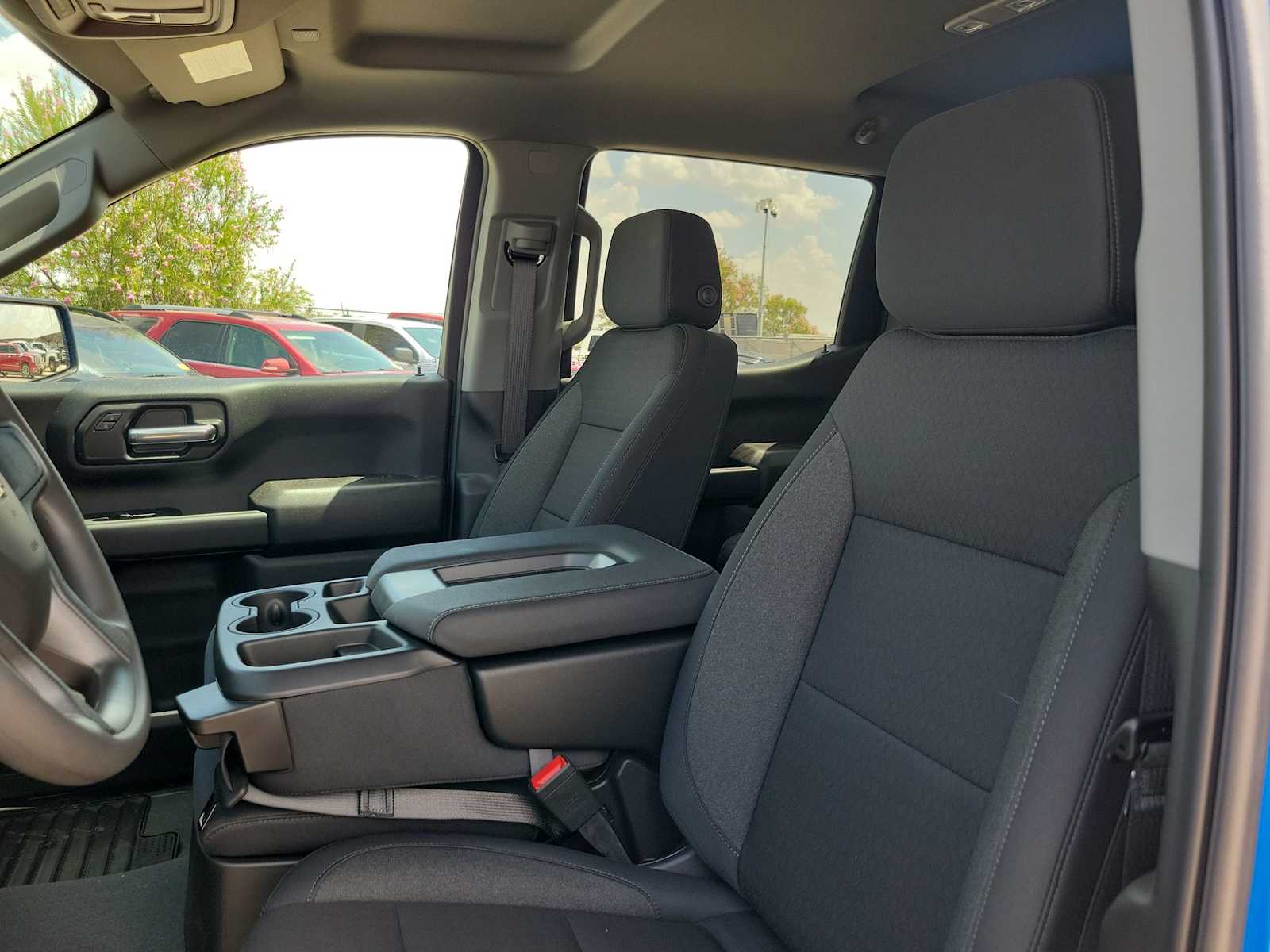 Thumbnail: 2025 Chevrolet Silverado 1500 - 11