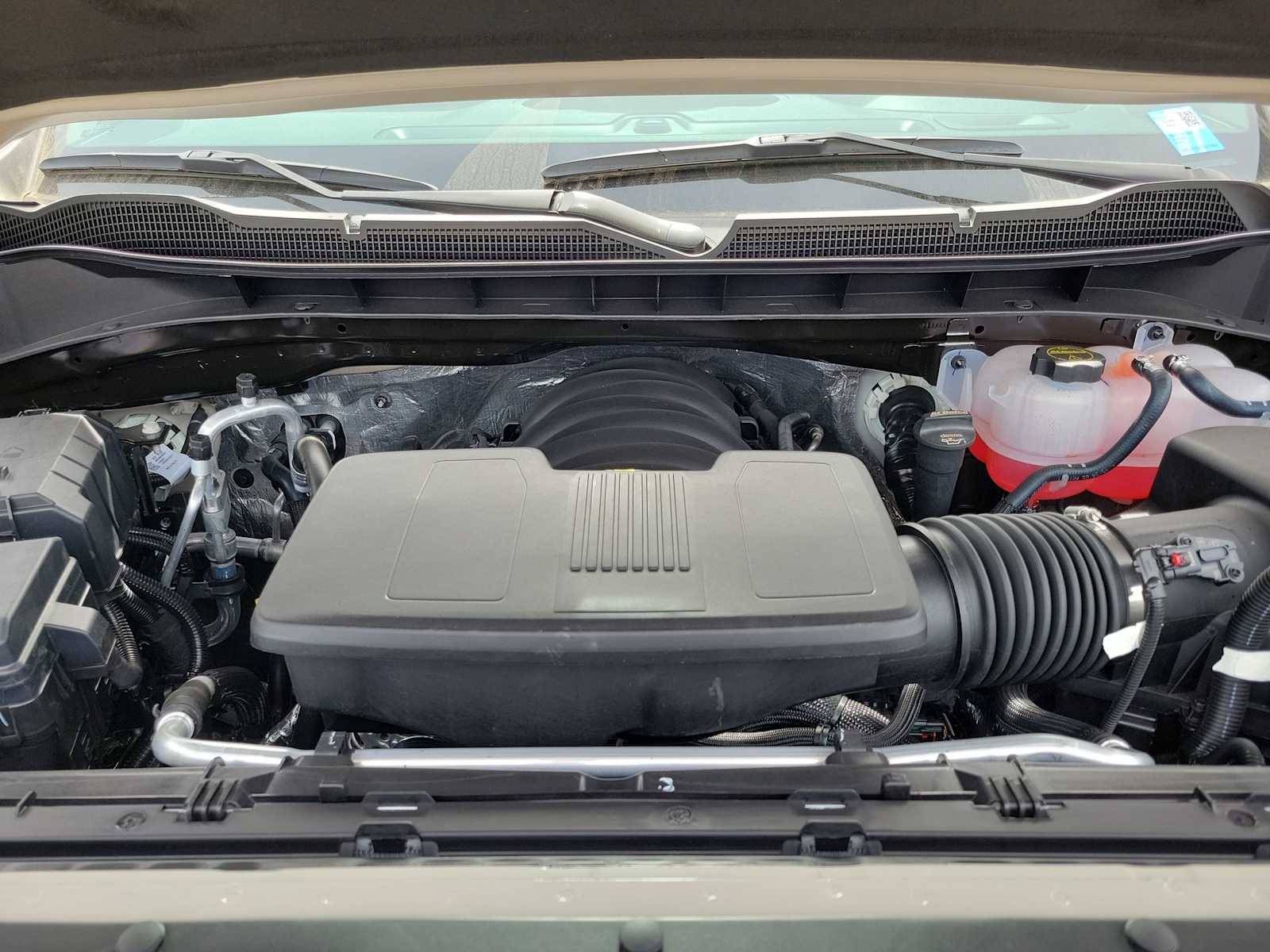 Thumbnail: 2026 Chevrolet Silverado 1500 - 5