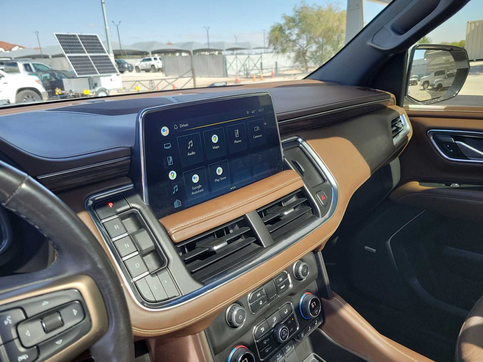 Thumbnail: 2022 Chevrolet Suburban - 20