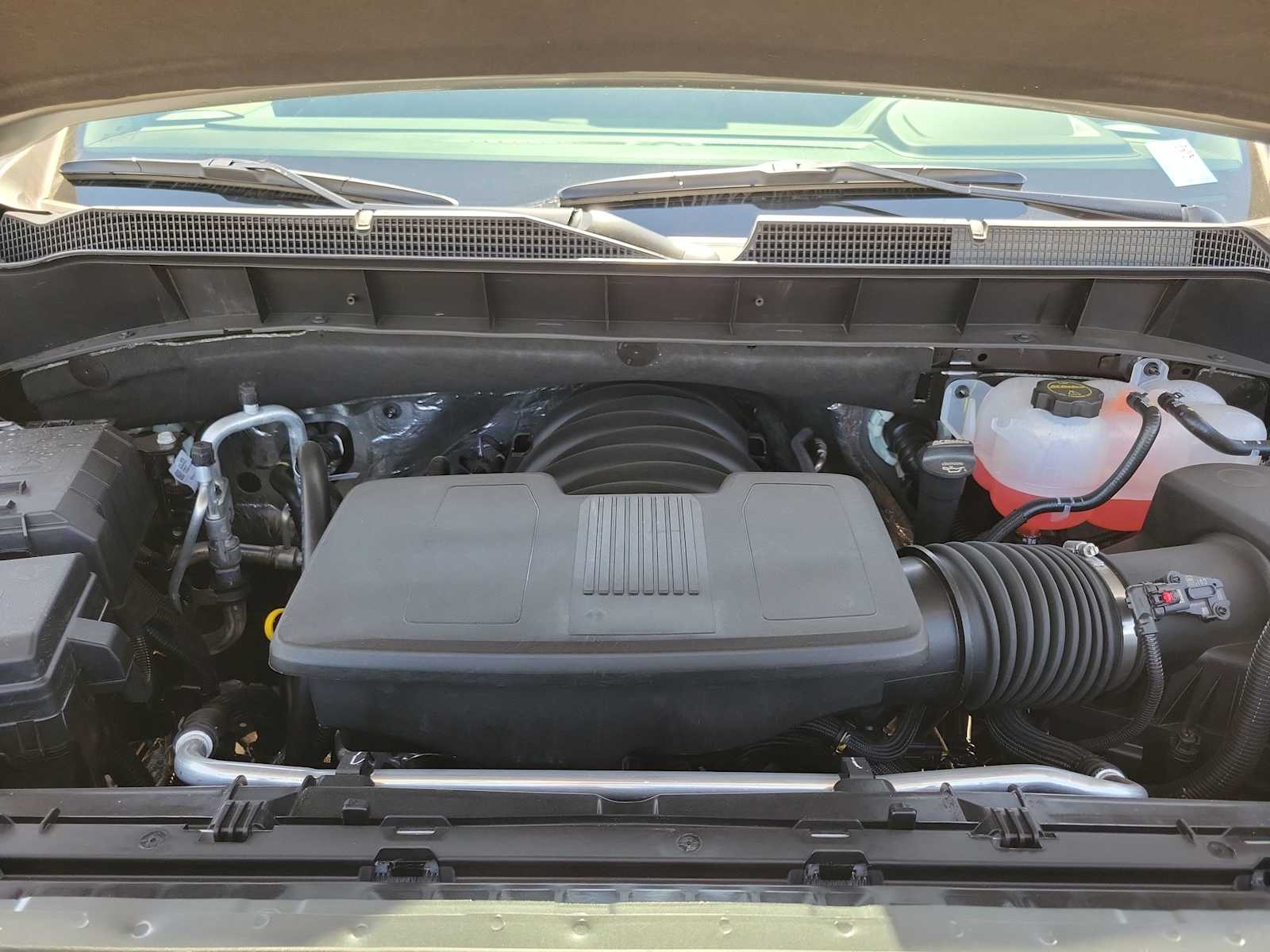 Thumbnail: 2026 Chevrolet Silverado 1500 - 5