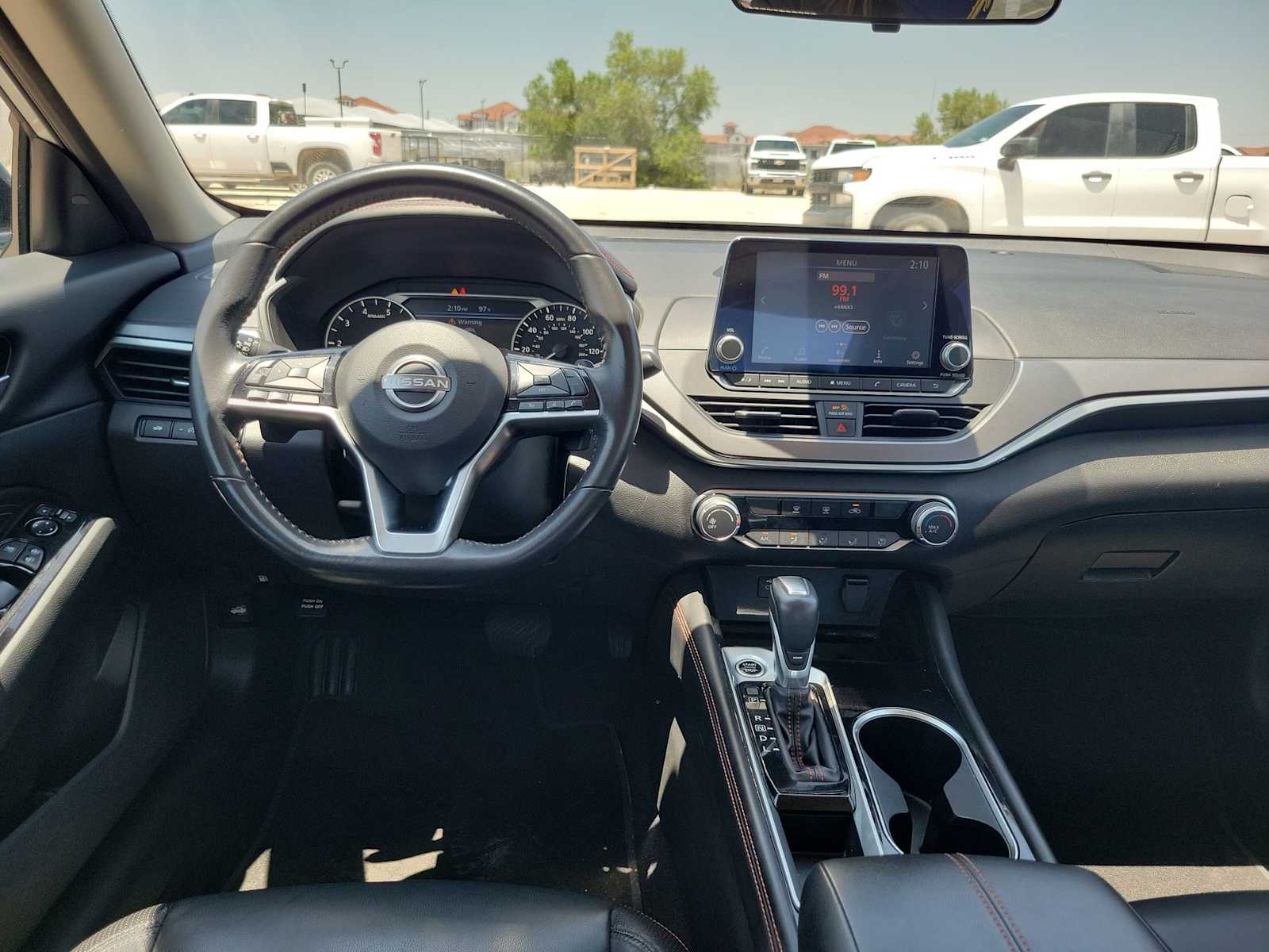 Thumbnail: 2023 Nissan Altima - 10