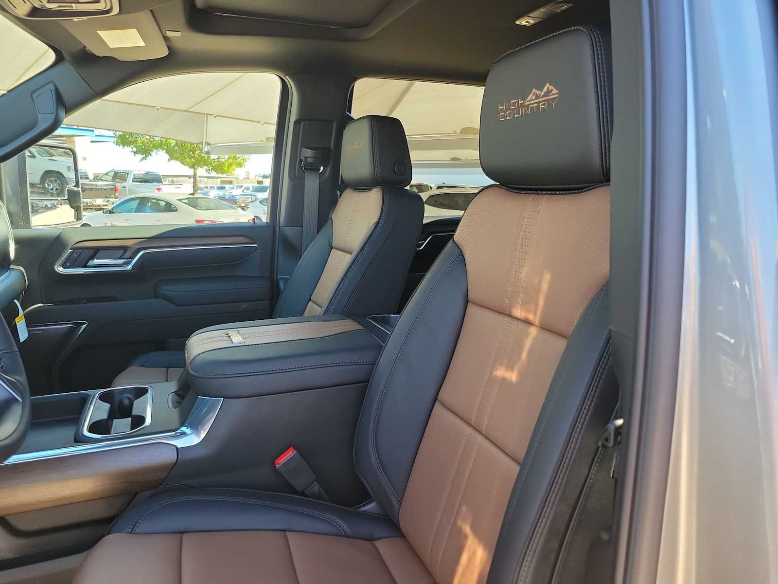 Thumbnail: 2026 Chevrolet Silverado 2500 - 11