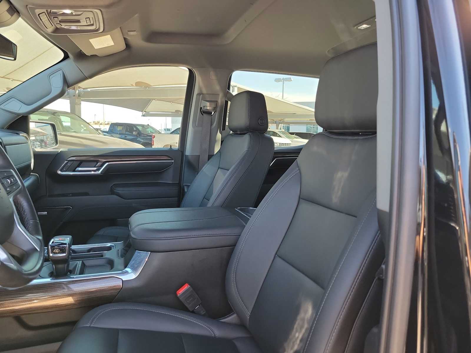 Thumbnail: 2023 Chevrolet Silverado 1500 - 7