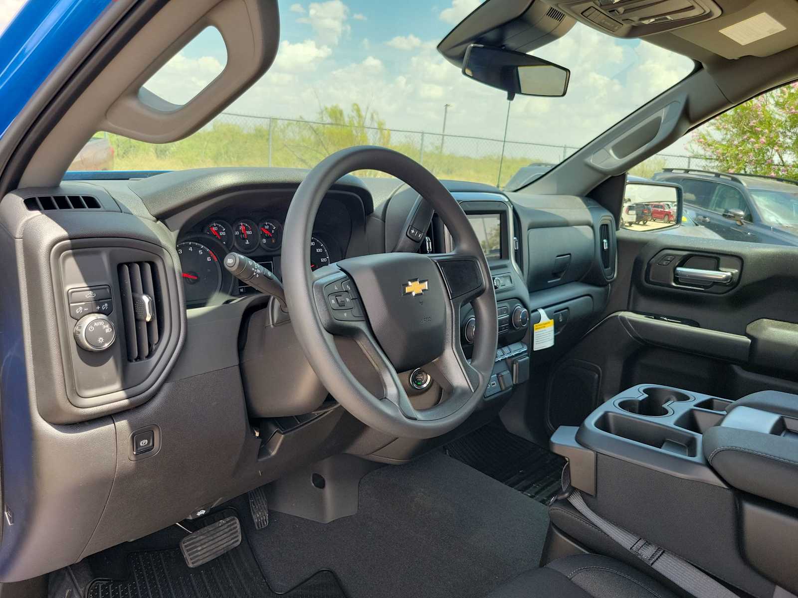 Thumbnail: 2025 Chevrolet Silverado 1500 - 2