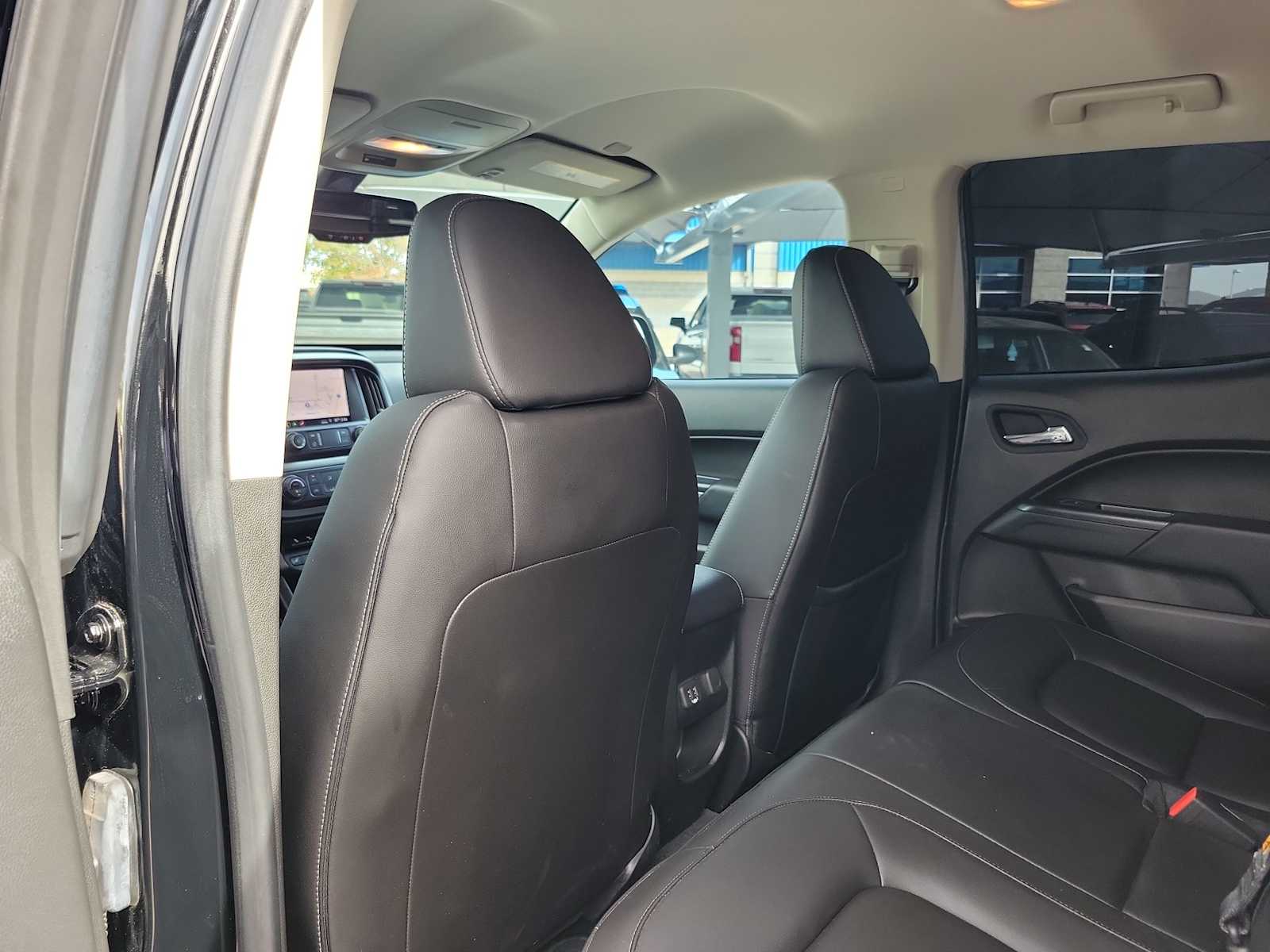 Thumbnail: 2021 Chevrolet Colorado - 12