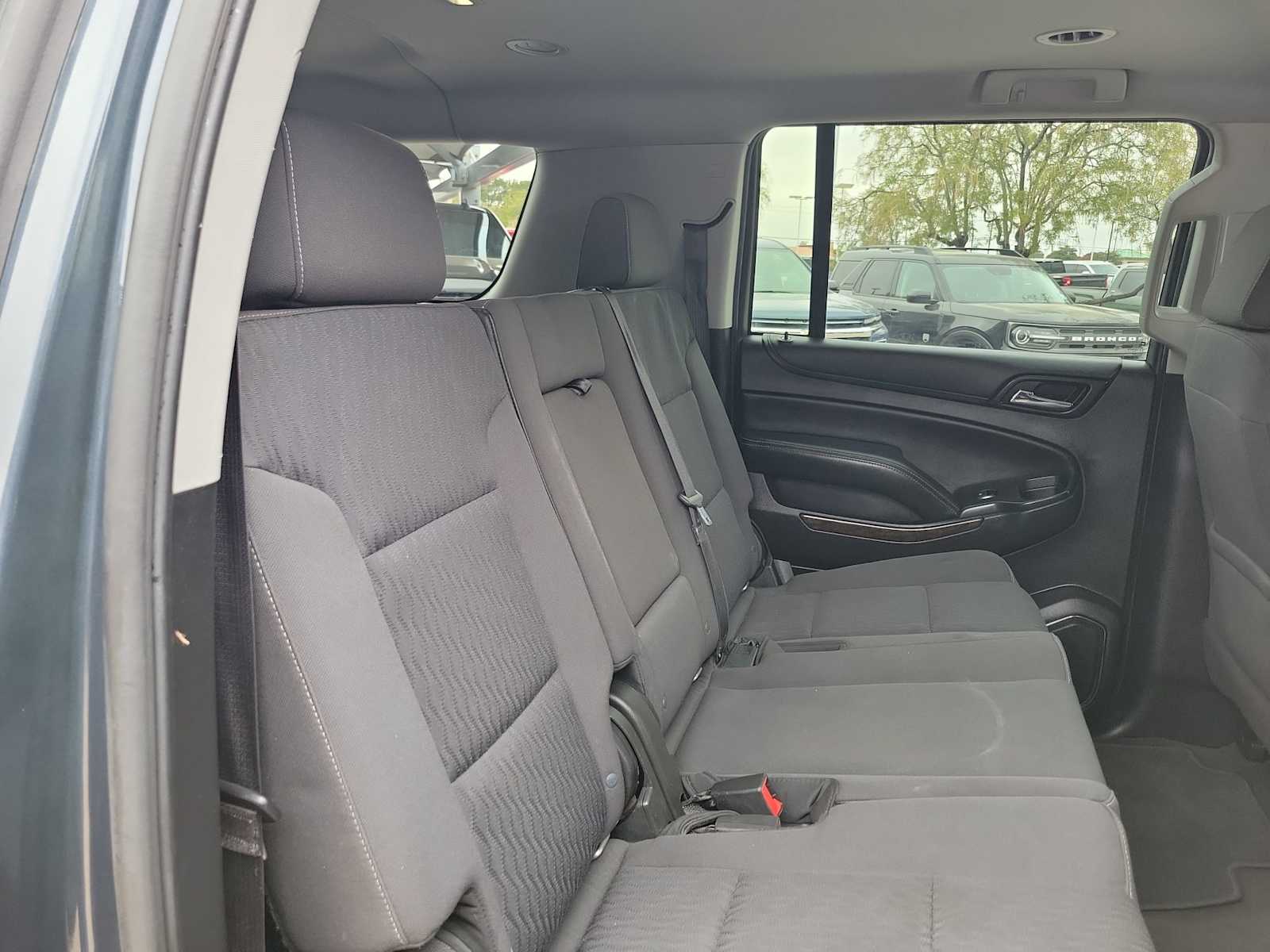 Thumbnail: 2020 Chevrolet Suburban - 13