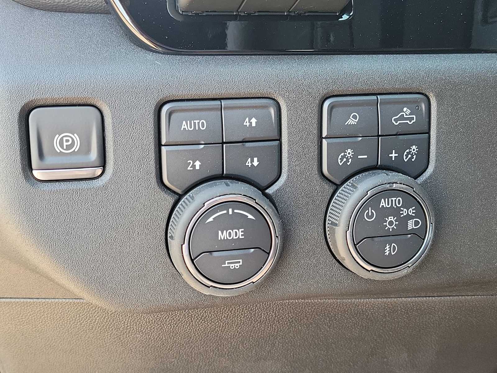 Thumbnail: 2026 Chevrolet Silverado 1500 - 19