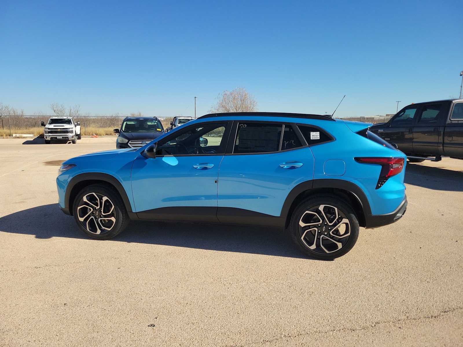 Thumbnail: 2026 Chevrolet Trax - 3