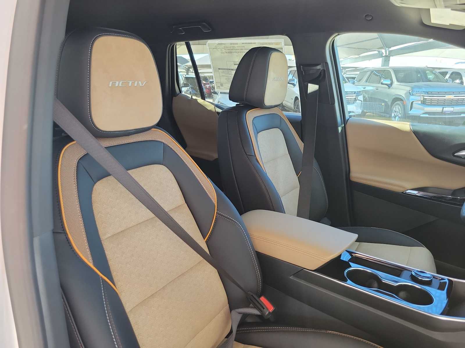 Thumbnail: 2026 Chevrolet Equinox - 14