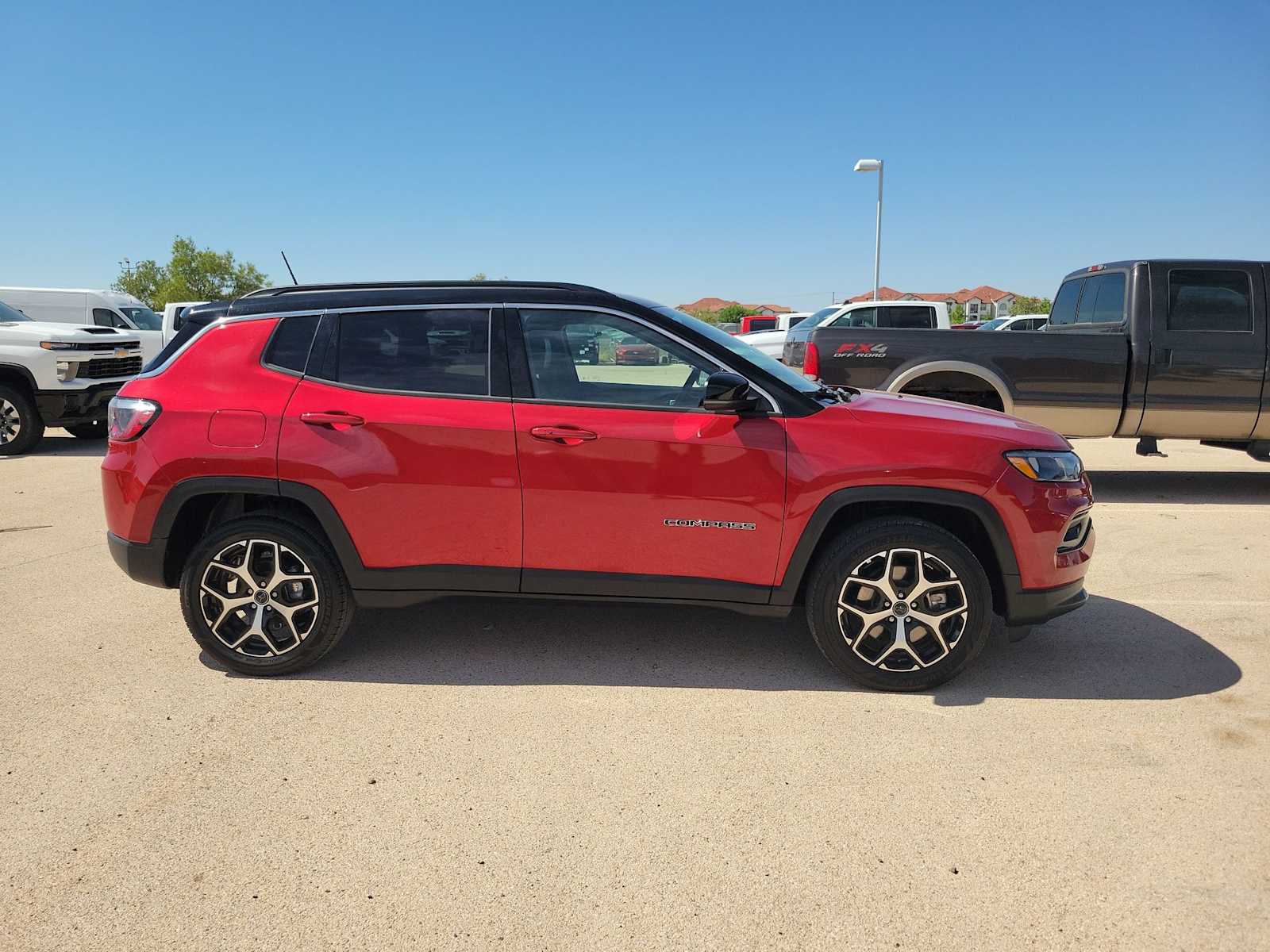 Thumbnail: 2025 Jeep Compass - 9