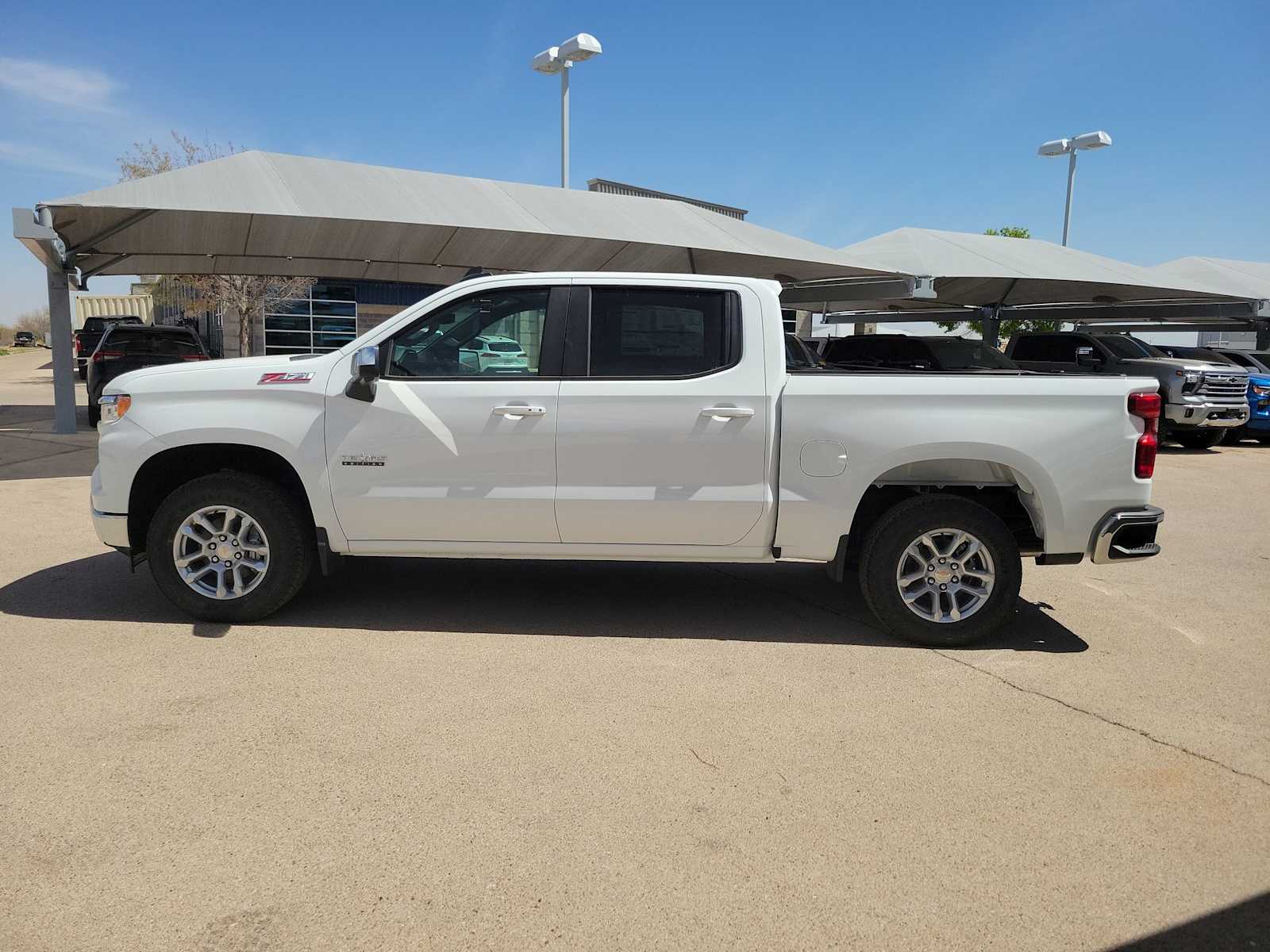 Thumbnail: 2026 Chevrolet Silverado 1500 - 5