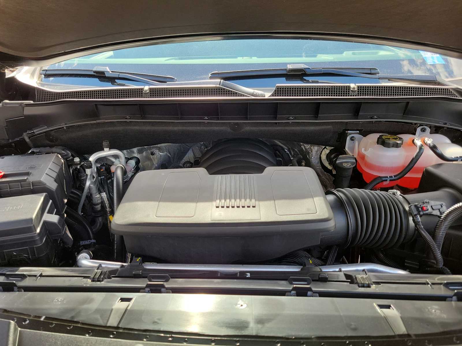 Thumbnail: 2026 Chevrolet Tahoe - 9