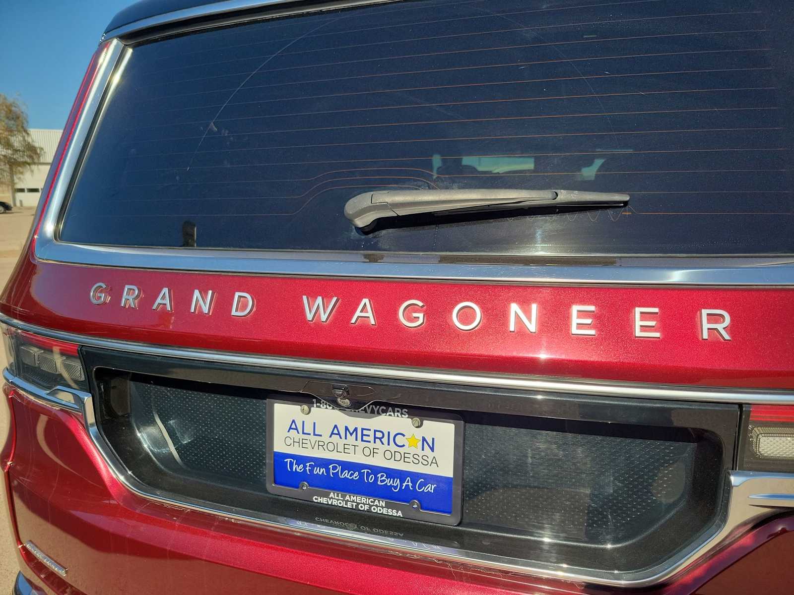 Thumbnail: 2023 Jeep Grand Wagoneer - 7