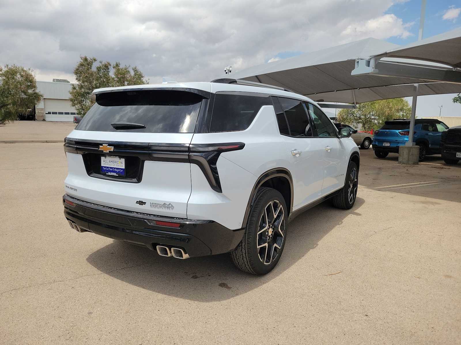 Thumbnail: 2026 Chevrolet Traverse - 8