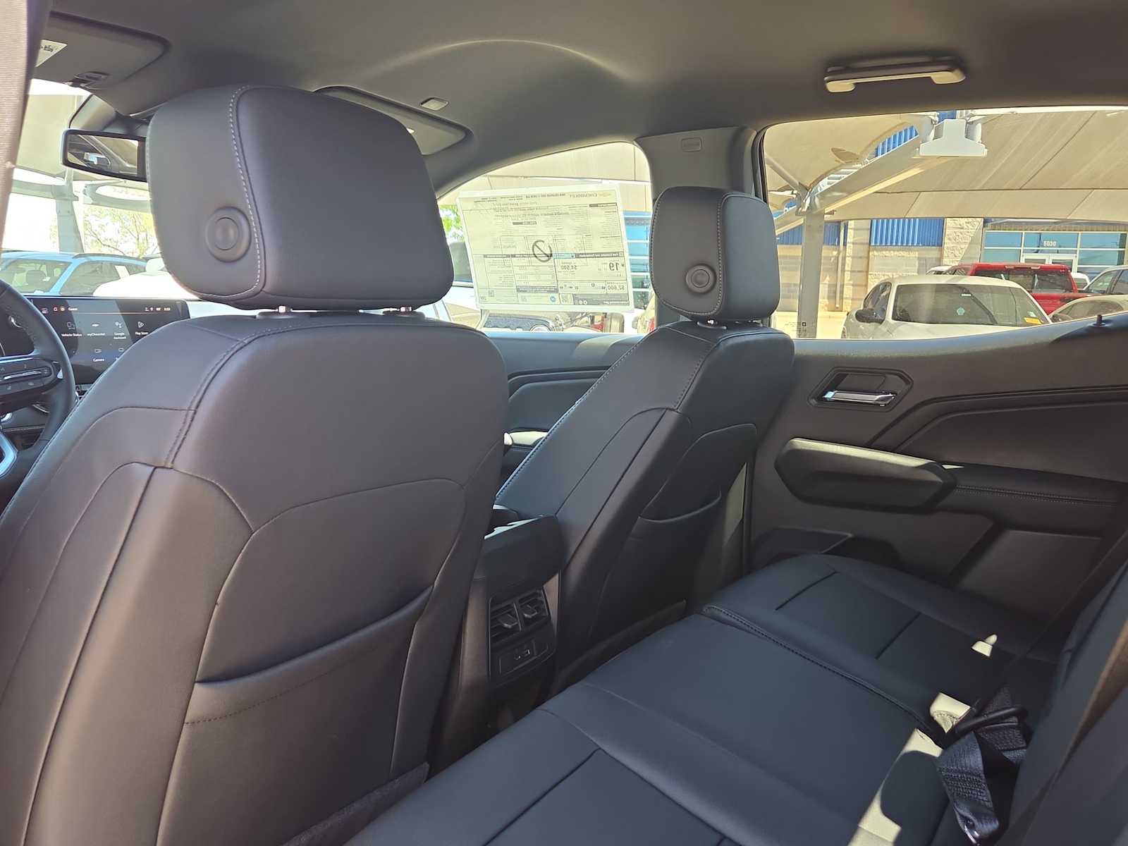 Thumbnail: 2026 Chevrolet Colorado - 16