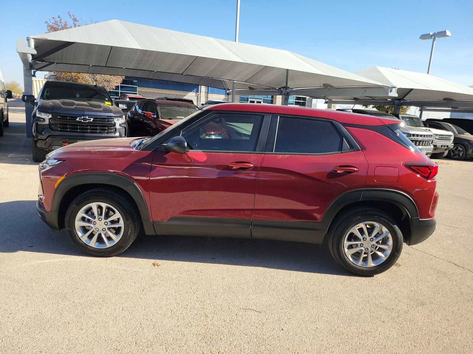 Thumbnail: 2025 Chevrolet TrailBlazer - 3