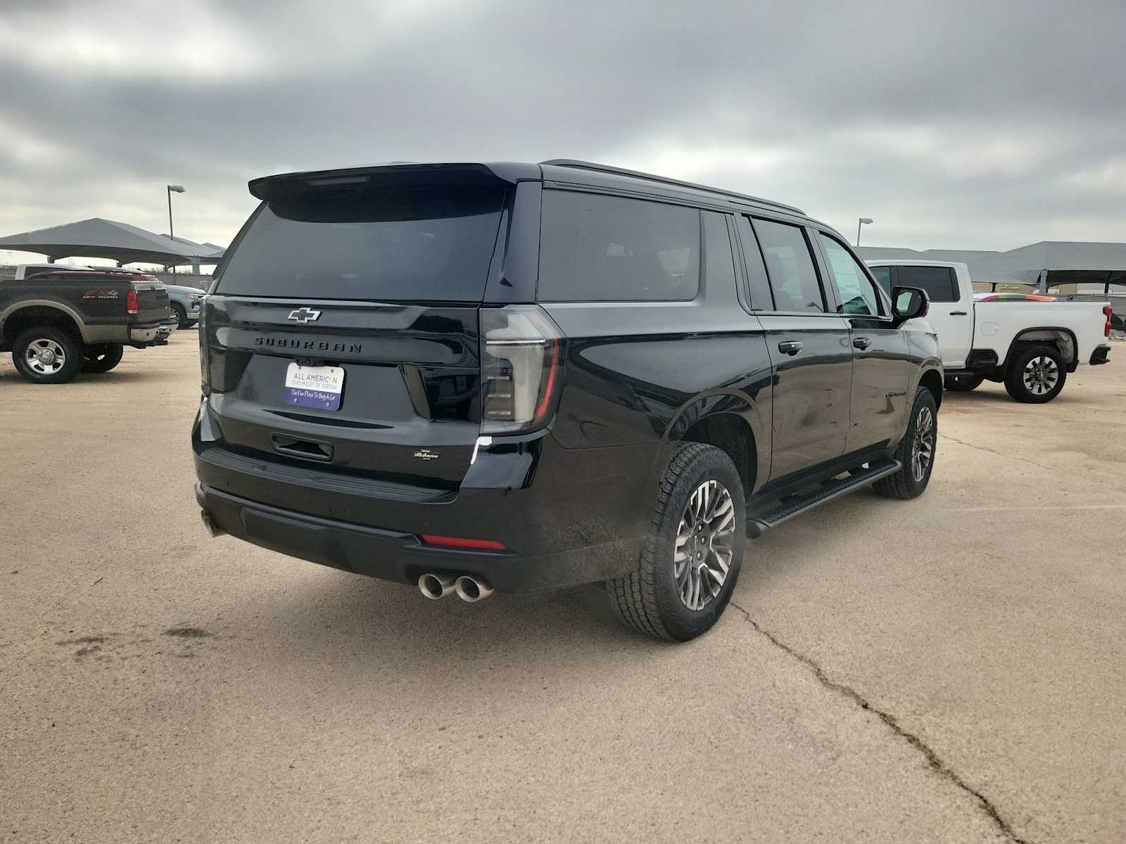 Thumbnail: 2026 Chevrolet Suburban - 8