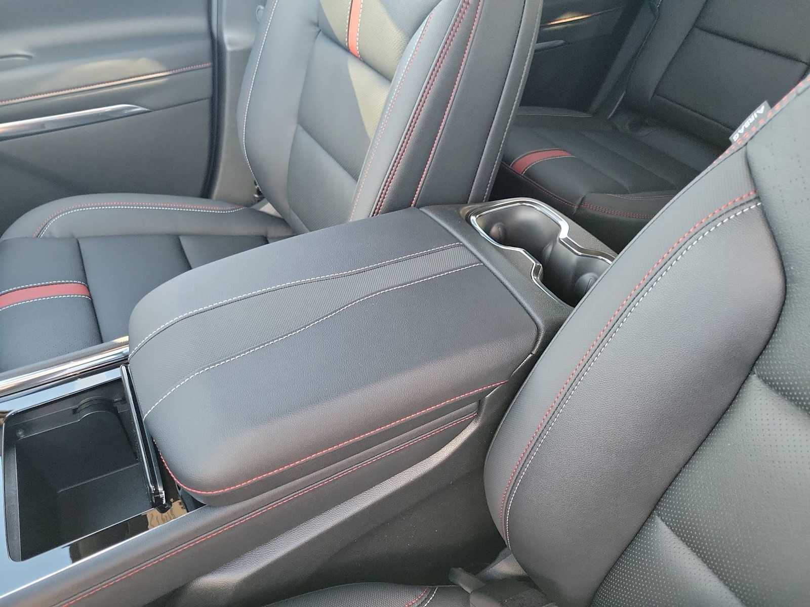 Thumbnail: 2026 Chevrolet Traverse - 16